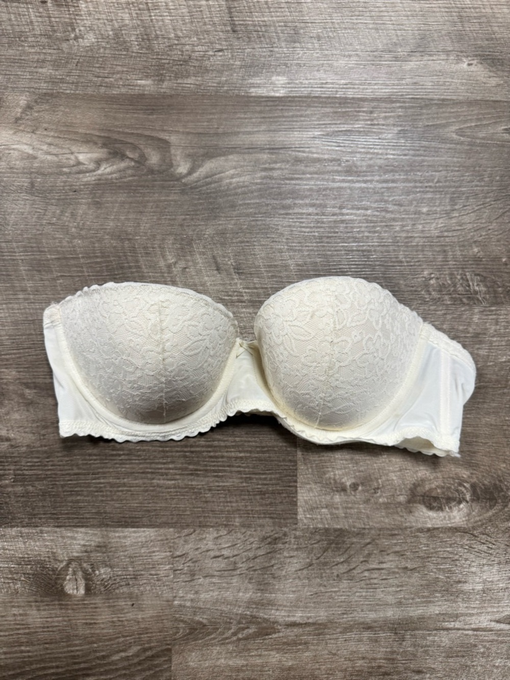 Aerie White Lace Strapless Bra Size 38B
